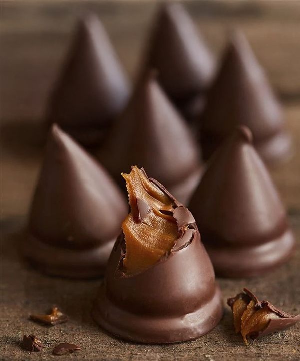 Chocolate relleno con dulce de leche